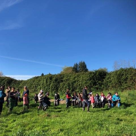 Lanleya, travail sur la description d'un parcours entre l'école et la forêt, à l'aveugle fait par les enfants de l'école